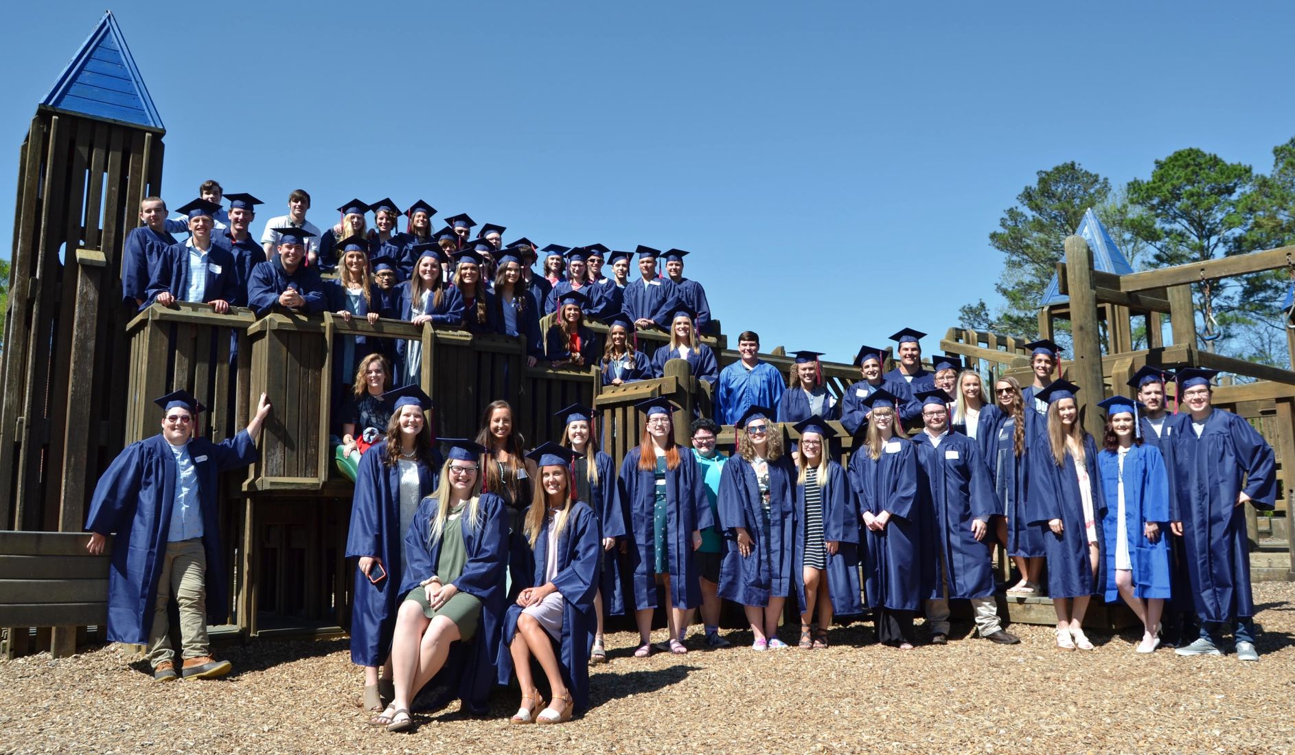 Boynton Elementary seniors return for a final walk